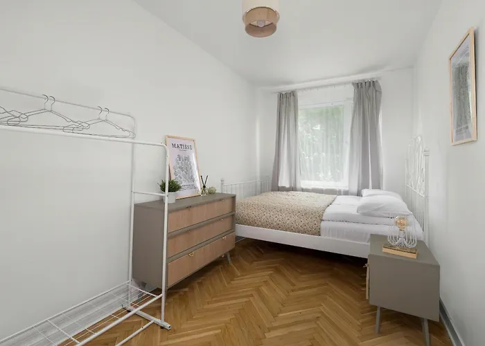 Apartment Rodzinny Obok Parku W Poznaniu By Renters *